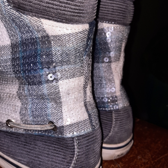 💎[Sperry] Topsider sequined, corduroy hi top sneakers. - Picture 4 of 9
